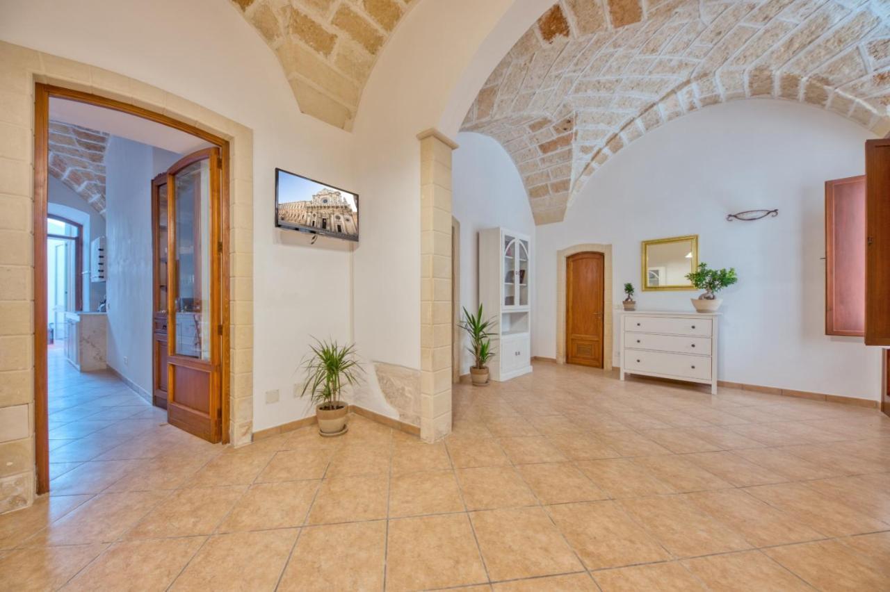 לצ'ה Corte Anibaldi Apartment מראה חיצוני תמונה